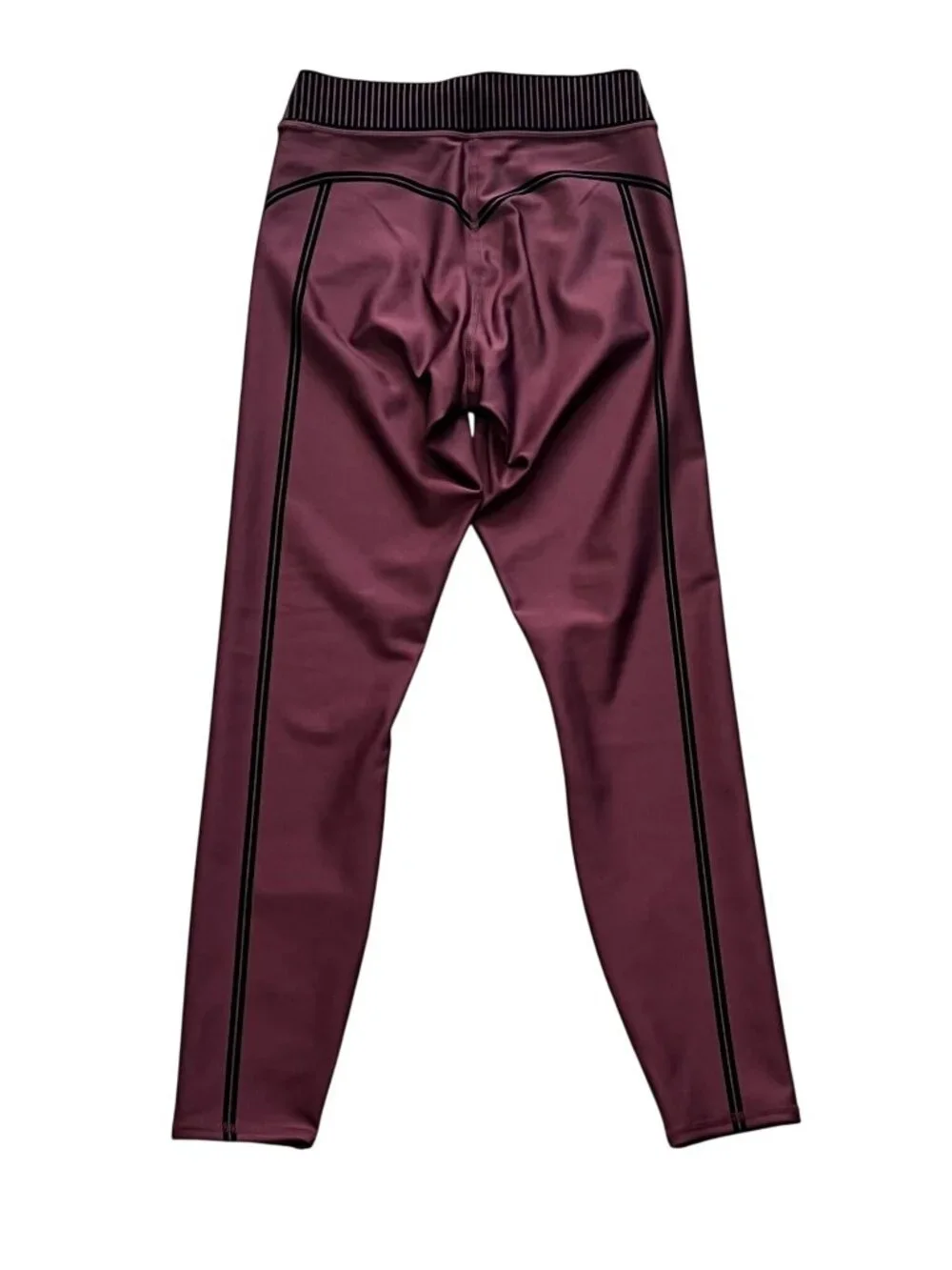 ALO Yoga Airlift High-Waist 7/8 Line Up Leggings in Burgundy